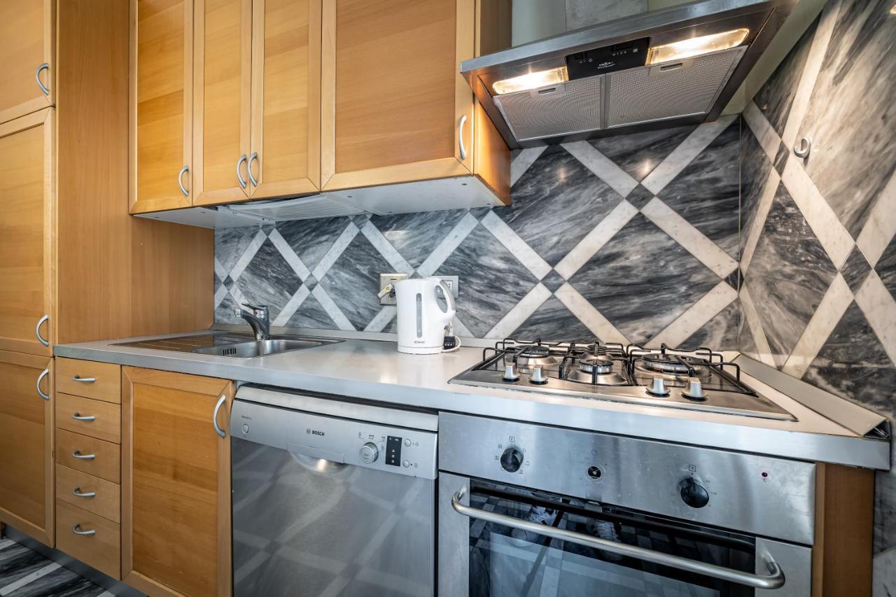 Yid D'Azeglio Luxury Apartment With Parking Firenze Eksteriør bilde