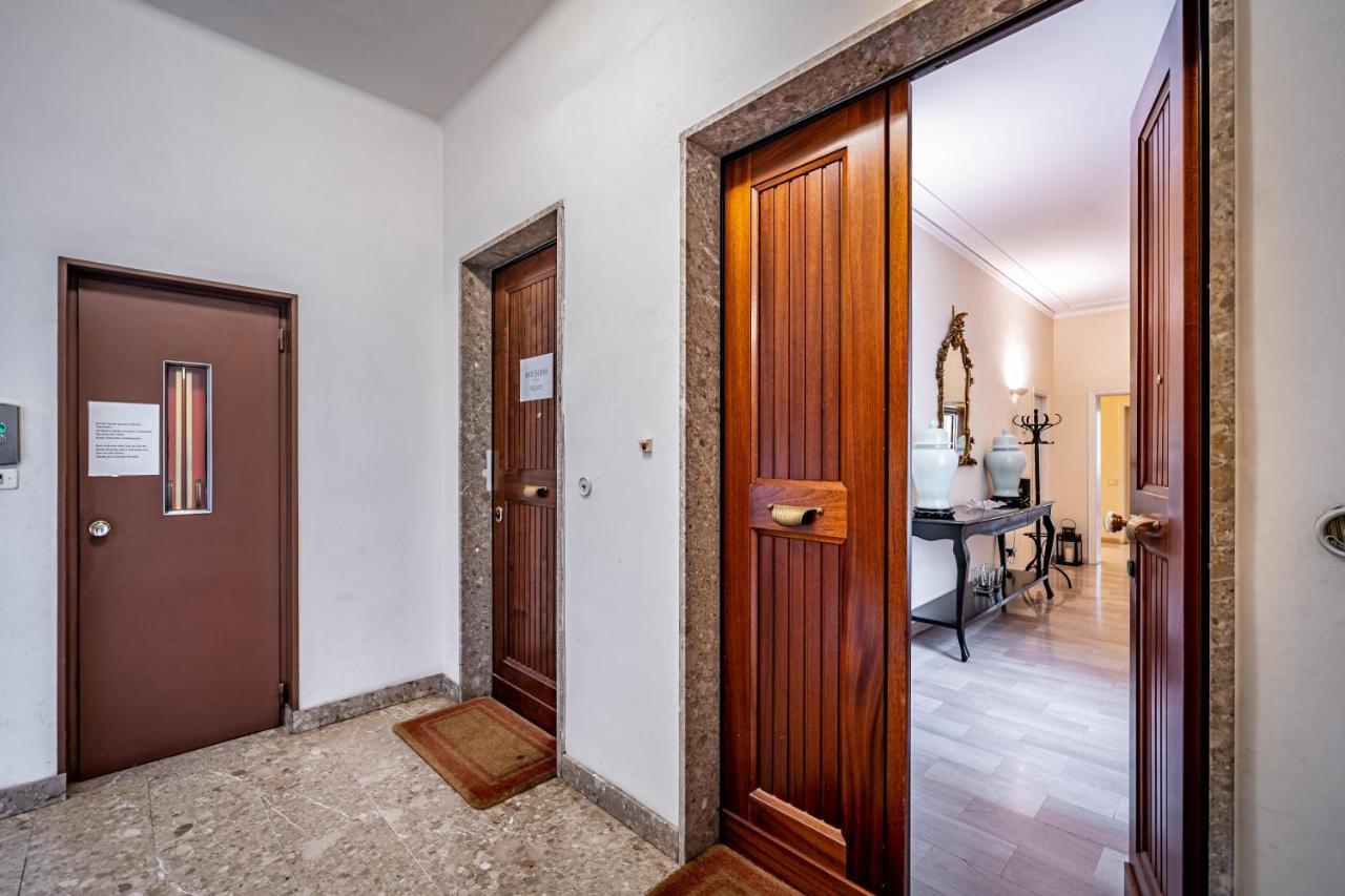 Yid D'Azeglio Luxury Apartment With Parking Firenze Eksteriør bilde