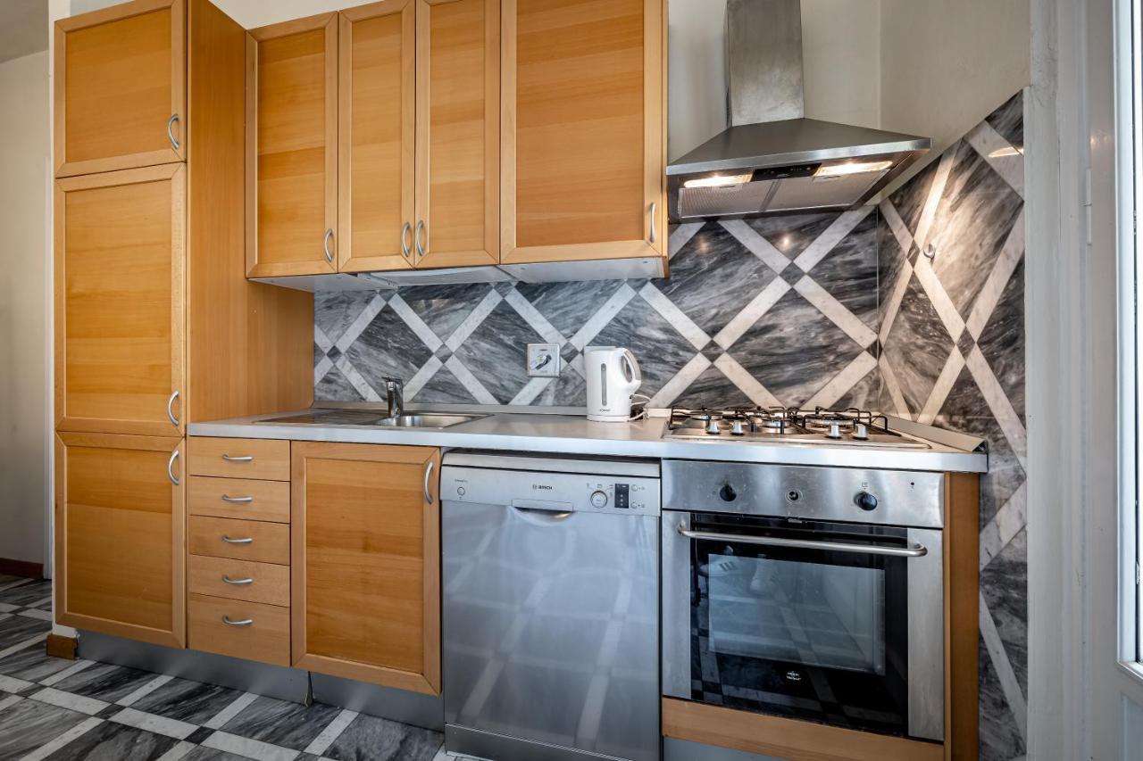 Yid D'Azeglio Luxury Apartment With Parking Firenze Eksteriør bilde
