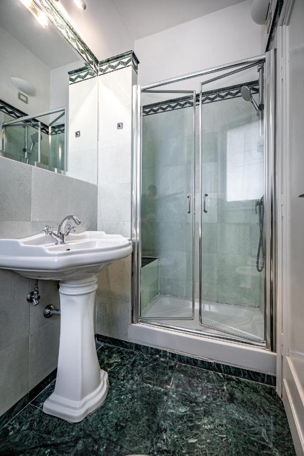 Yid D'Azeglio Luxury Apartment With Parking Firenze Eksteriør bilde