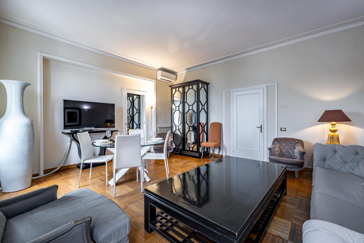 Yid D'Azeglio Luxury Apartment With Parking Firenze Eksteriør bilde